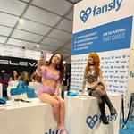 Hot girls at AVN Expo