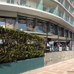 Outside view of the Calipolis Hotel and patio